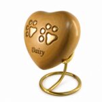 Amberley Heart Paw Urn Beechwood Sq
