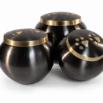 Pawprint Urn Gunmetal Finish