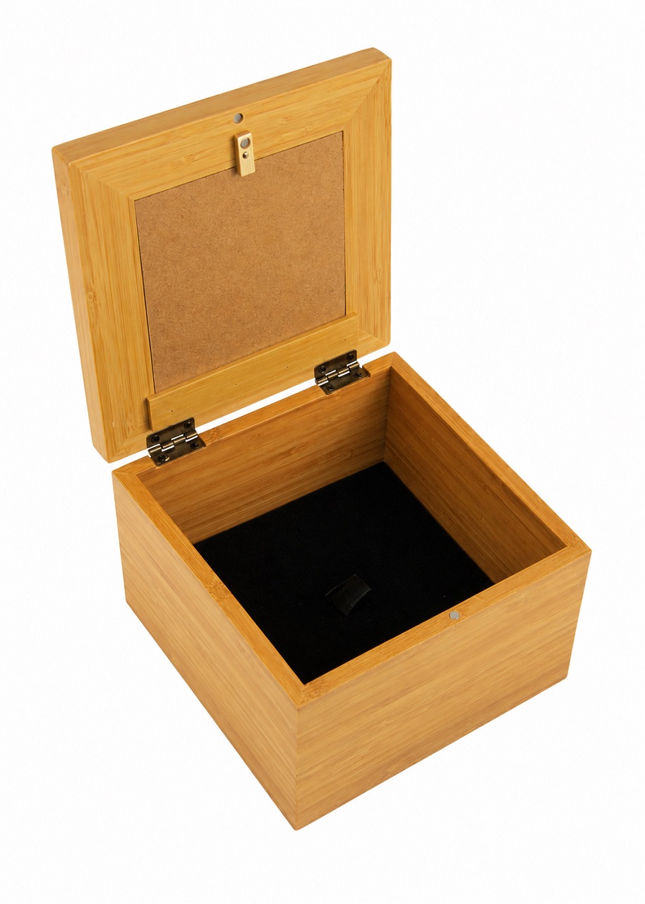 Pet Tribute Ashes Casket With Photo Natural Wood Effect Finish