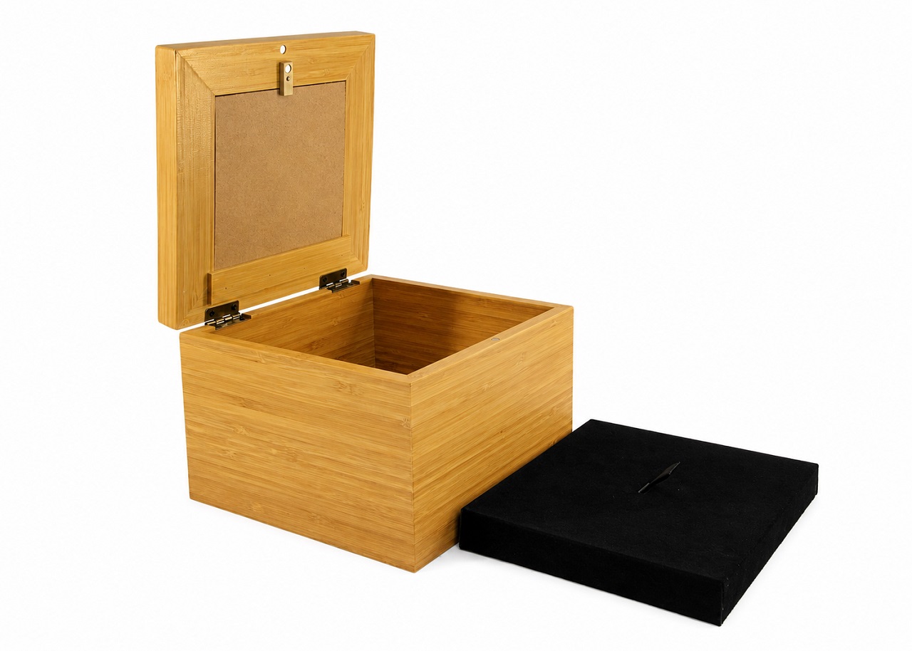 Pet Tribute Ashes Casket With Photo Natural Wood Effect Finish